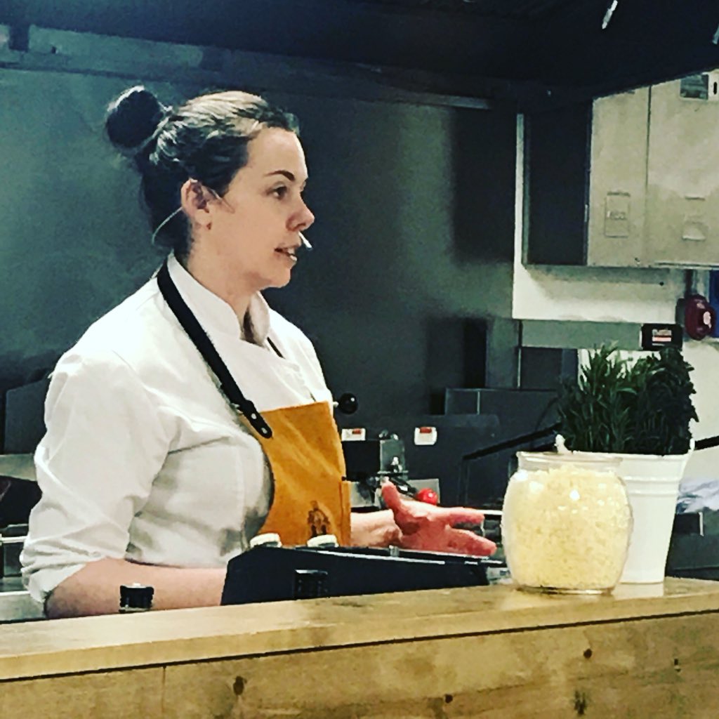 ChefNetworkIRL's tweet photo. Chef @Danni_Barry in action delivering our #ChefSkills Masterclass @MusgraveMPlace #Ballymun #ChefNetworkSkillnet #MarketplaceMasterclass https://t.co/9q6lVYsXML