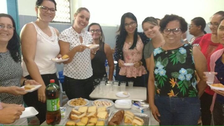 FFepam's tweet photo. #EspecializaçãoIsead Aula inaugural da Especialização Gestão em Psicopedagogia Institucional e Clínica oferecida pelo Isead/Faculdade Europeia. Nas fotos, alunos de Carpina, na Zona da Mara Norte de Pernambuco 😁 https://t.co/Wtya3V27hX