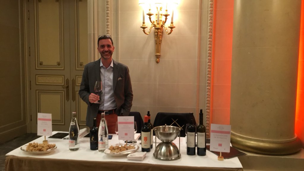 Les vins des Vignobles Austruy sont en place pour #terroirs2017 à l’hôtel #GeorgesV pour la présentation du nouveau millésime ! #Peyrassol, #Malescasse, #Quintadacorte et Tenuta #Casenuove !