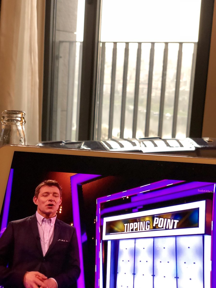 TheRealnessMarc's tweet image. So: greetings from the Gold(ie)en Horn - definitely in my top 1000 places to revisit without purple swollen balls and a slashed open belly #istanbullshit #rolloncorrie #iftheVPNfailExpectWar