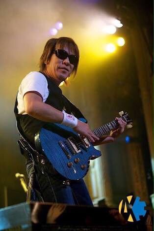   3               B z   TAK MATSUMOTO       B z                                      Happy Birthday 