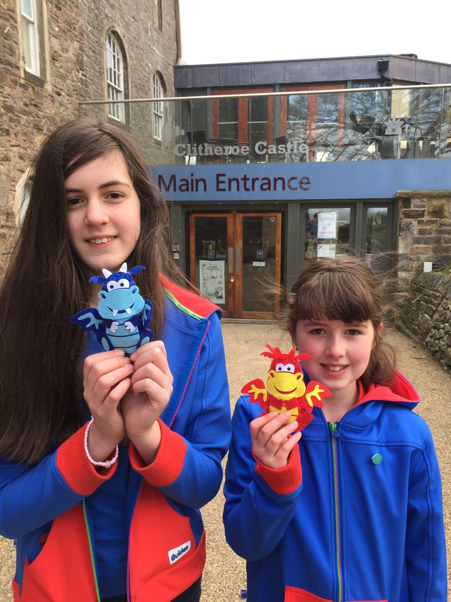 Blackburn Division Guides spend the night at #Clitheroe Castle Museum! A who dunnit-trail in the museum, crafts and supper before settling down amongst the exhibits for the night. Glad you all had such a fantastic time 😀 <a href="/Girlguiding_NWE/">Girlguiding North West England</a> <a href="/Girlguiding/">Girlguiding</a> <a href="/buliejell/">Julie Bell MBE BCA</a>