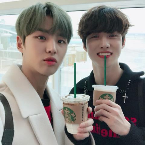 PentagonIND's tweet photo. [Fancafe] 180327 #HONGSEOK 

#YEOONEandOnlyDay
#가자창구생일축하하러입니다 #PENTAGON #펜타곤 https://t.co/KmfZntMPvV