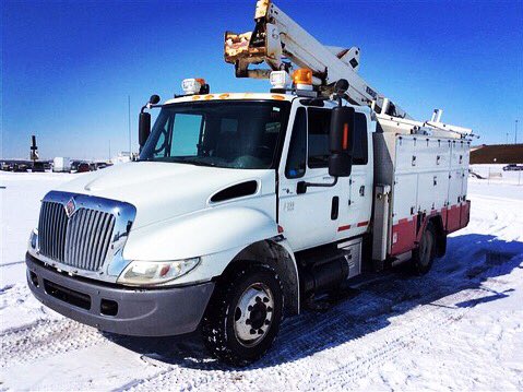 MichenerAuction's tweet photo. Check out this pair of #International 4200 Bucket Trucks! Available for bid at our #Calgary location next Thursday, April 5th. Don’t miss out on the #AuctionAdvantage 

#YYC #Industrial #Auction #Diesel #Trucks #HandsUp https://t.co/Sya9bbu3ej