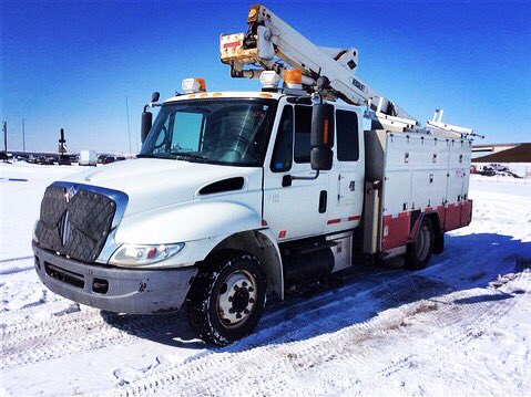 MichenerAuction's tweet photo. Check out this pair of #International 4200 Bucket Trucks! Available for bid at our #Calgary location next Thursday, April 5th. Don’t miss out on the #AuctionAdvantage 

#YYC #Industrial #Auction #Diesel #Trucks #HandsUp https://t.co/Sya9bbu3ej
