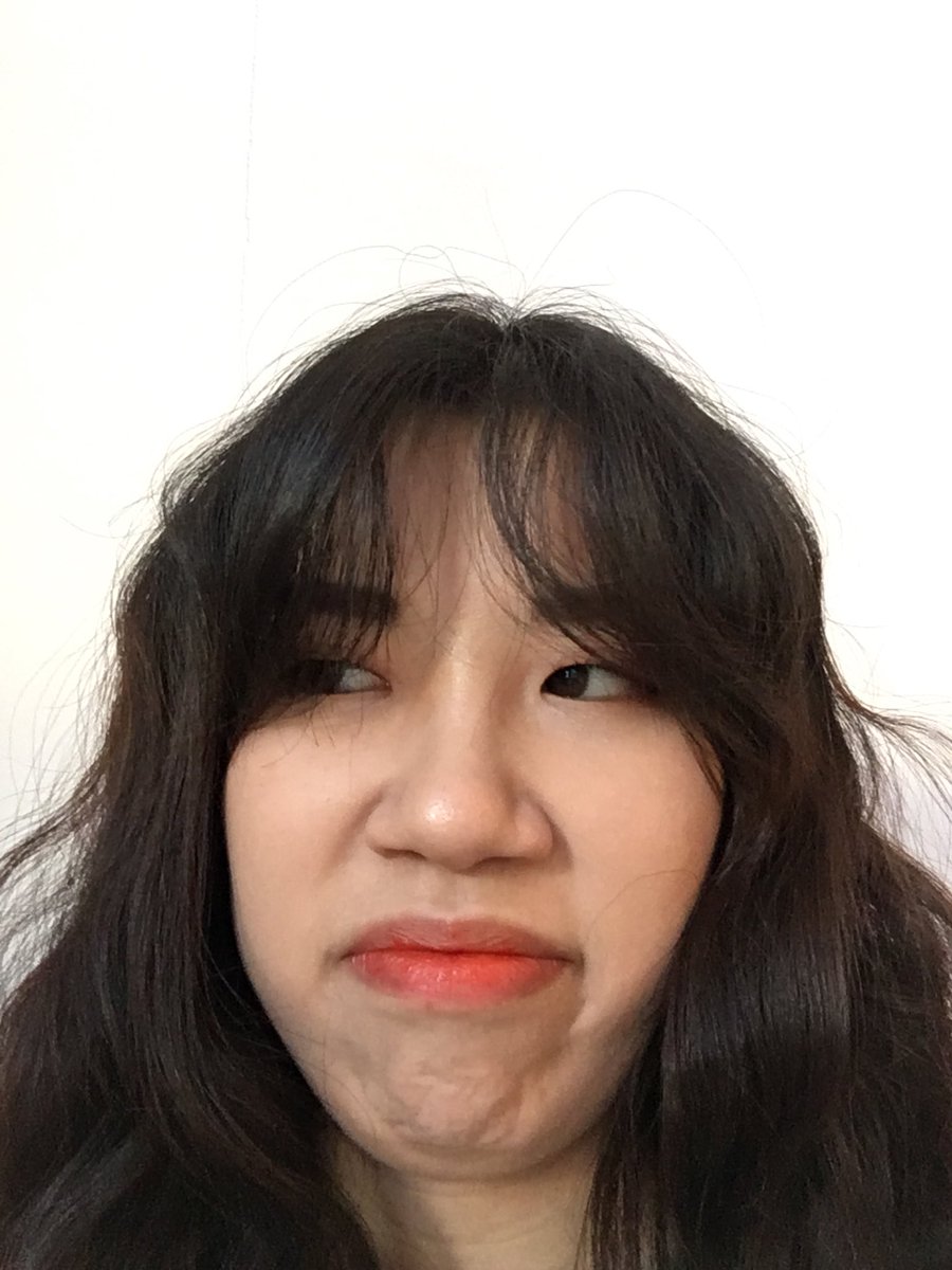sannabchung's tweet photo. Lägger 40 min på håret, tittar mig i spegeln och ser bara detta https://t.co/6gaOcfEjxW