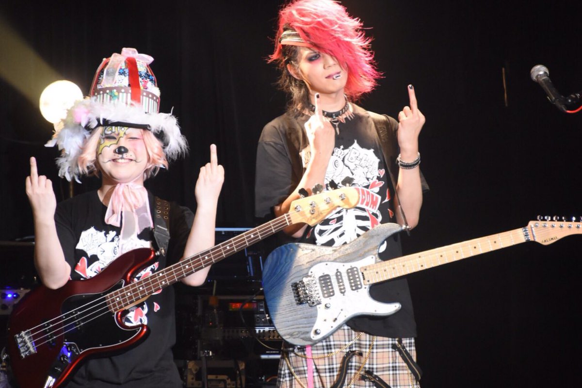 べびきんにはポプテピピックみたいな頭身の兄弟がいます🖕🖕よろしく