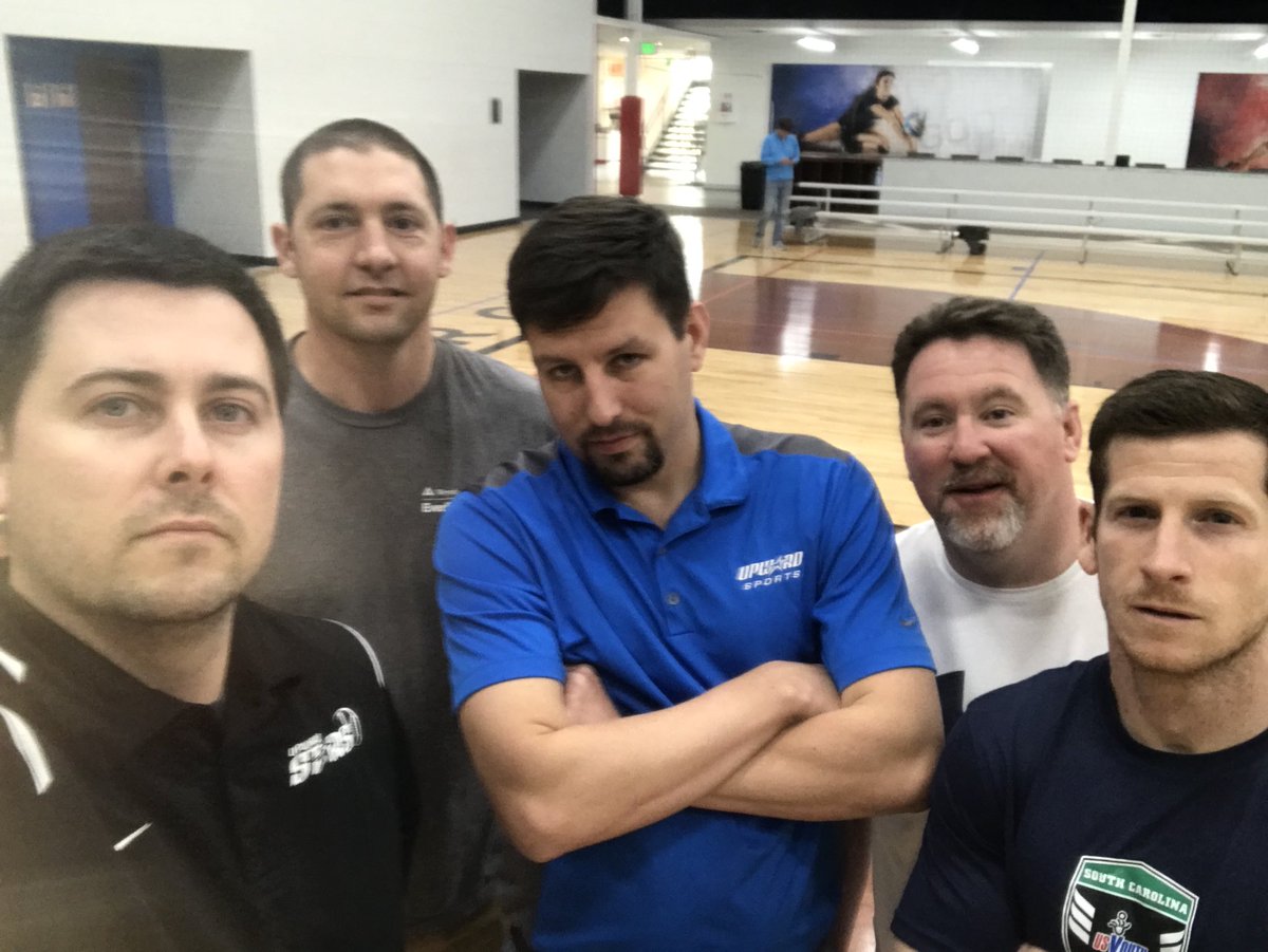 UpwardWiffle's tweet photo. The @BeardedBfrogs are taking BP today before the big #WorldSeries , while the @RallyDragons are no where to be found. https://t.co/QH7bxGbWdB
