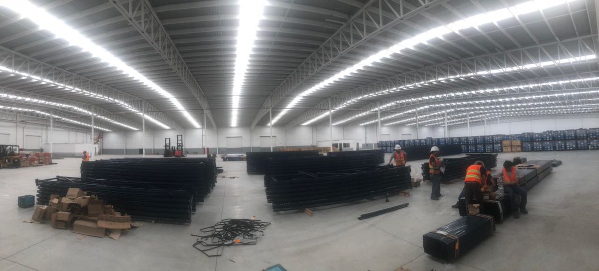 CastajiOficial's tweet photo. Buen inicio de semana.
Continuamos con el armado de bastidores, armando aproximadamente 200 marcos.
#Castaji #Mecalux https://t.co/CoyTUK3IA1