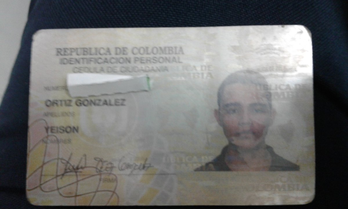 alemar84's tweet photo. Me encontre esta cedula. https://t.co/sAn67C6im0