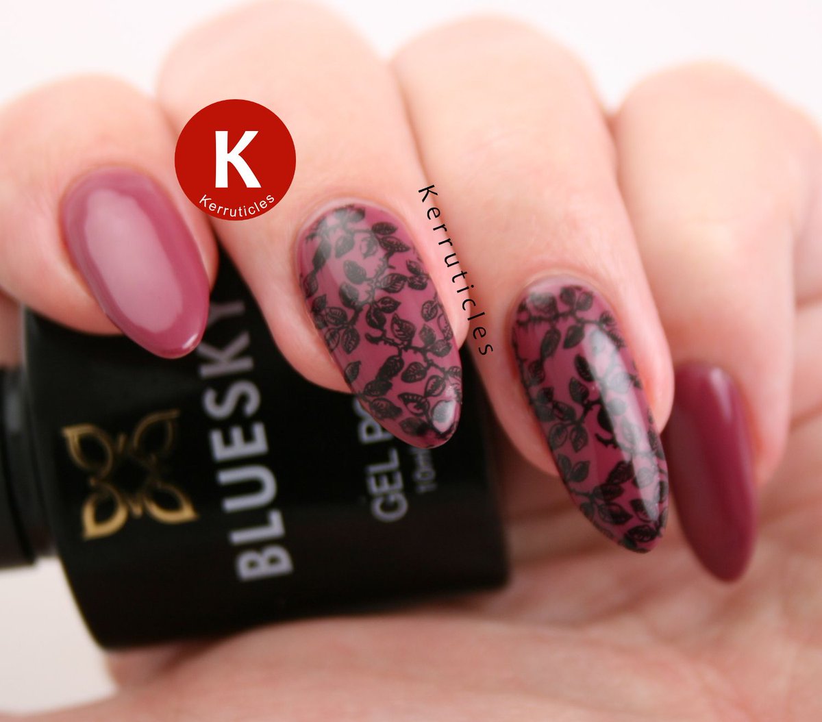 Kerruticles's tweet image. Raspberry with floral stamping using @BlueskyNailsCom Diva Dash &amp;amp; @MoYouNails stamping plate 487  ckerr.net/2I5o6Ur #nailart #blueskygel #gelpolish #MoYouNails #stamping