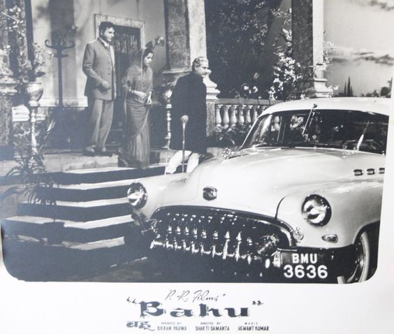 Old #Bollywood movies can make you witness some lovely vintage cars!

Here’s a look at the poster of the movie ‘Bahu’ featuring a splendid #Desoto and the poster of the movie ‘Majboor’ featuring Amitabh Bachchan & Parveen Babi along with the stunning vintage car #OpelRekord
