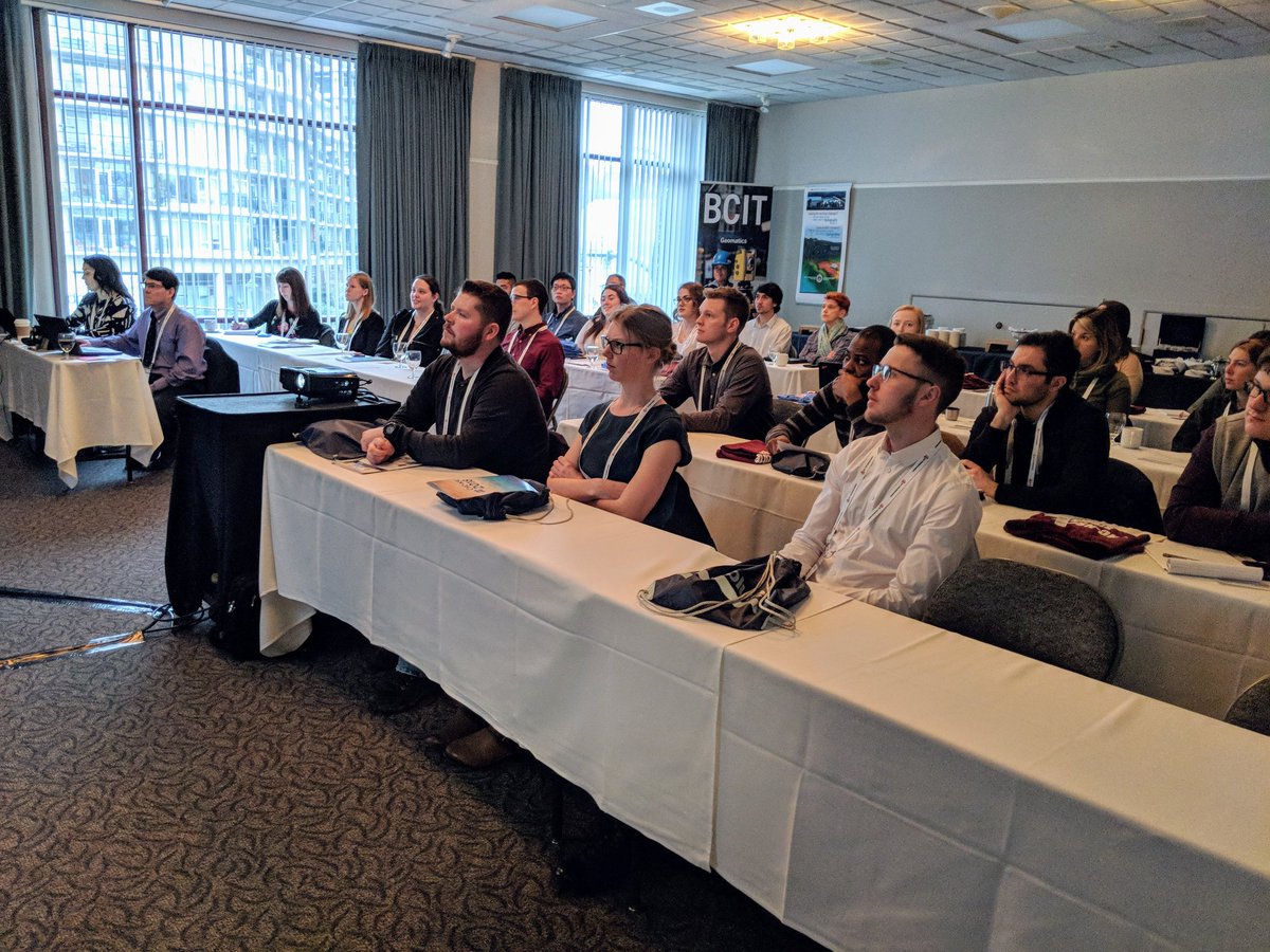 ianchurch's tweet photo. The #COMREN student session kicks off #CHC2018 with CHS Project Supervisor Duncan Havens presenting on data acquisition https://t.co/5XW3CaC9B4