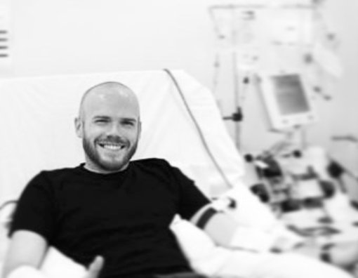 AnthonyNolan's tweet photo. 'I can honestly say it's one of the best things I've ever done and with the least effort, it was so simple.'

- Jon, stem cell donor 

👉 You could be a lifesaver like Jon, sign up today!: https://t.co/3e4ZuKkBfX💚 https://t.co/VNnpGIUkPz