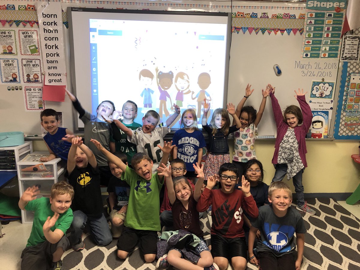 Celebrating reaching our AR goals! #CELEBRATELISD2017 <a href="/LampasasKWE/">Kline Whitis Elem</a>