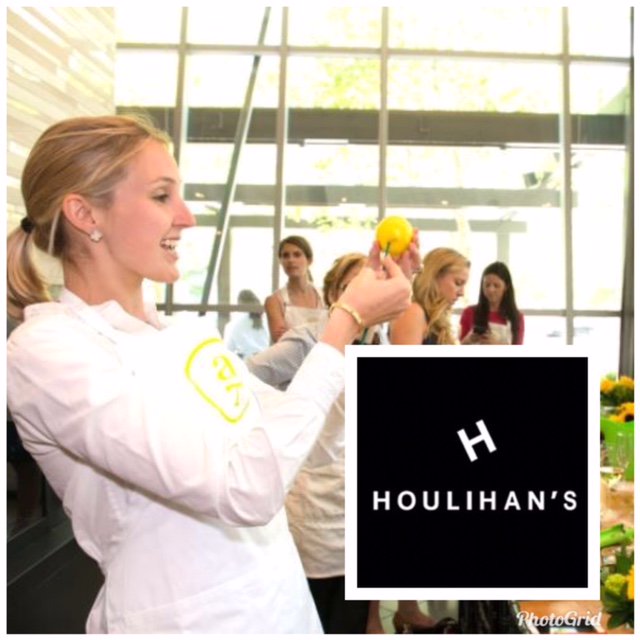 laurieatAT's tweet photo. Grab your gal pals &amp; join us for a fabulous night of flower arranging with @Alices_Table at @Houlihans in Arlington on April 16th.  Link for tickets: https://t.co/PgQNbdl8y0  #GirlsNightOut #datenight #mondaynightpickmeup #freshflowers #DIY #diyflowers https://t.co/OR36qywJ8t