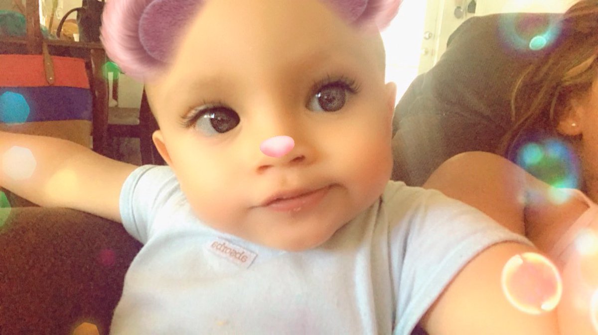 S_Desiree17's tweet photo. Lo mejor de mi vida eresss tuuuuu👩‍👦💙🤴🏼 #kingseba https://t.co/4havIlbB47