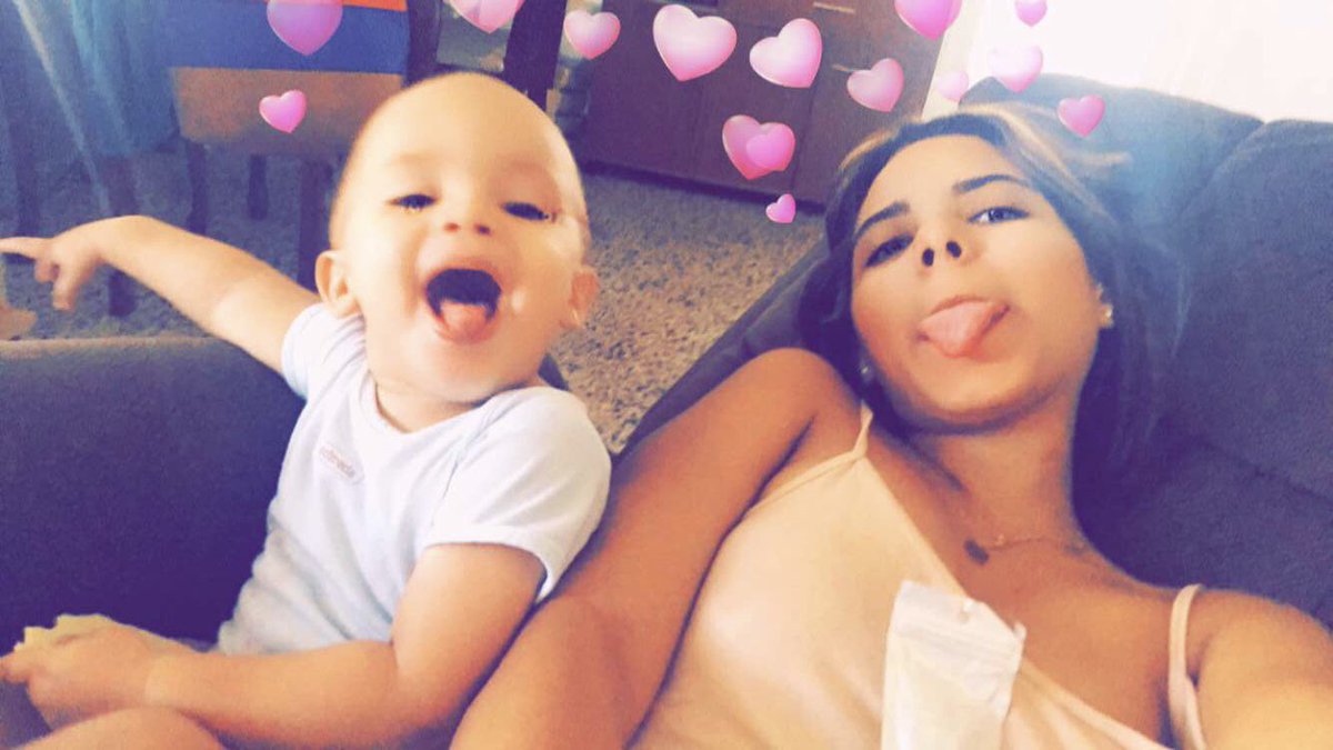 S_Desiree17's tweet photo. Lo mejor de mi vida eresss tuuuuu👩‍👦💙🤴🏼 #kingseba https://t.co/4havIlbB47