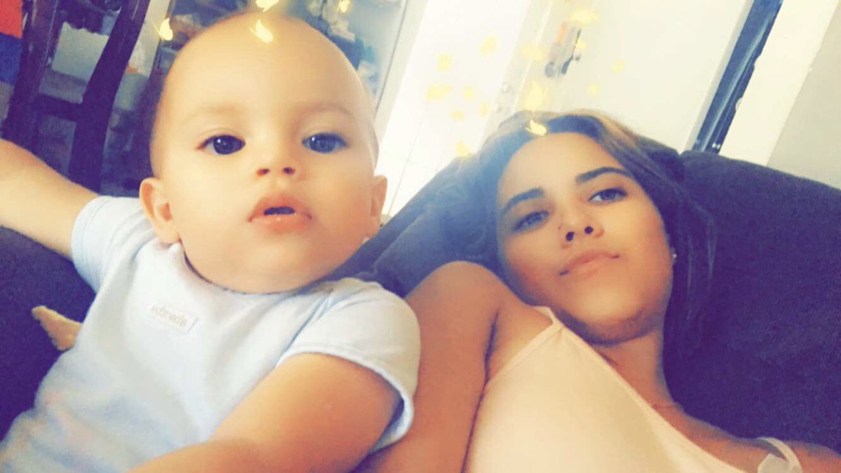 S_Desiree17's tweet photo. Lo mejor de mi vida eresss tuuuuu👩‍👦💙🤴🏼 #kingseba https://t.co/4havIlbB47