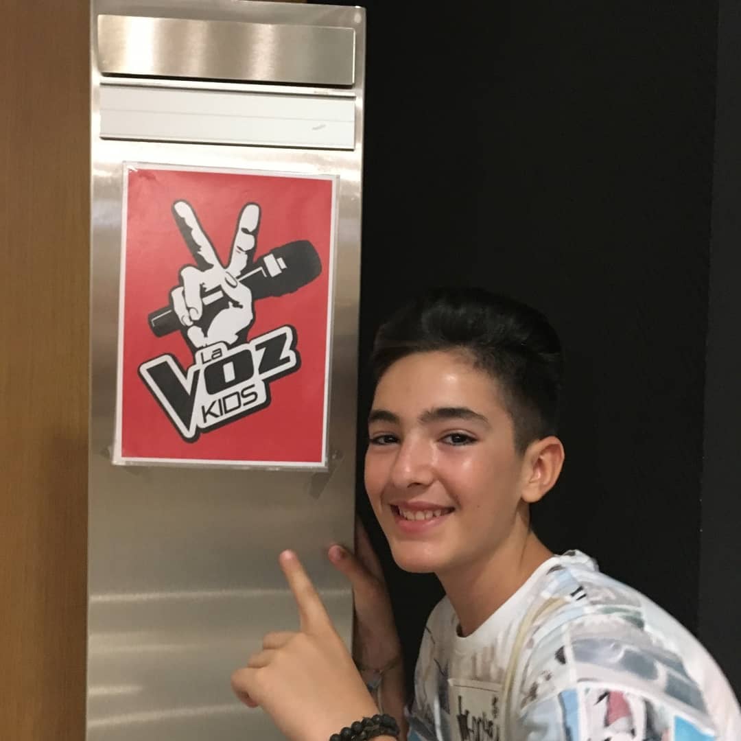 SamuelYareth's tweet photo. Era un reto enamorar a ese jurado, ahora que el destino diga lo que quiera, aqui me tiene #lavozkids https://t.co/nV8So5nlPy
