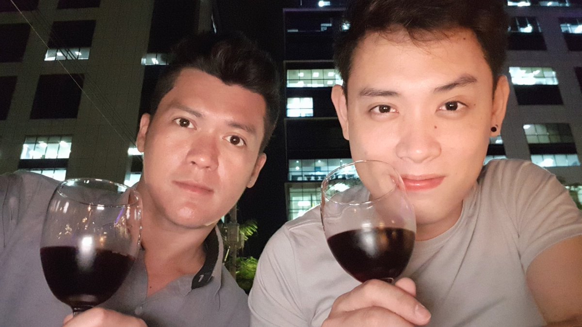 ErickMortelle's tweet photo. Let's have a sip.. https://t.co/5dFFCQyAIn