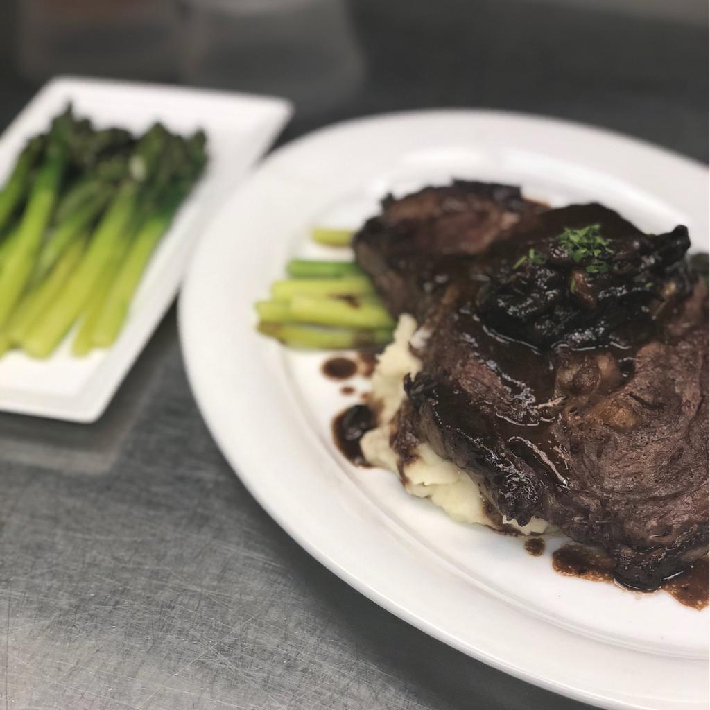 A hearty start to the week #triompheny #nycfoodie #lunch #dinner #foodie #newforkcity #foodie