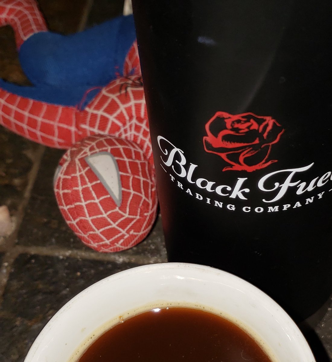 30FUMars's tweet photo. Spiderman needed help today 🙄😂
@blackfuel #HeroFuel 
#LongNight #MaryJaneProblems #EssentialsForLiving https://t.co/T25CuSYBoy