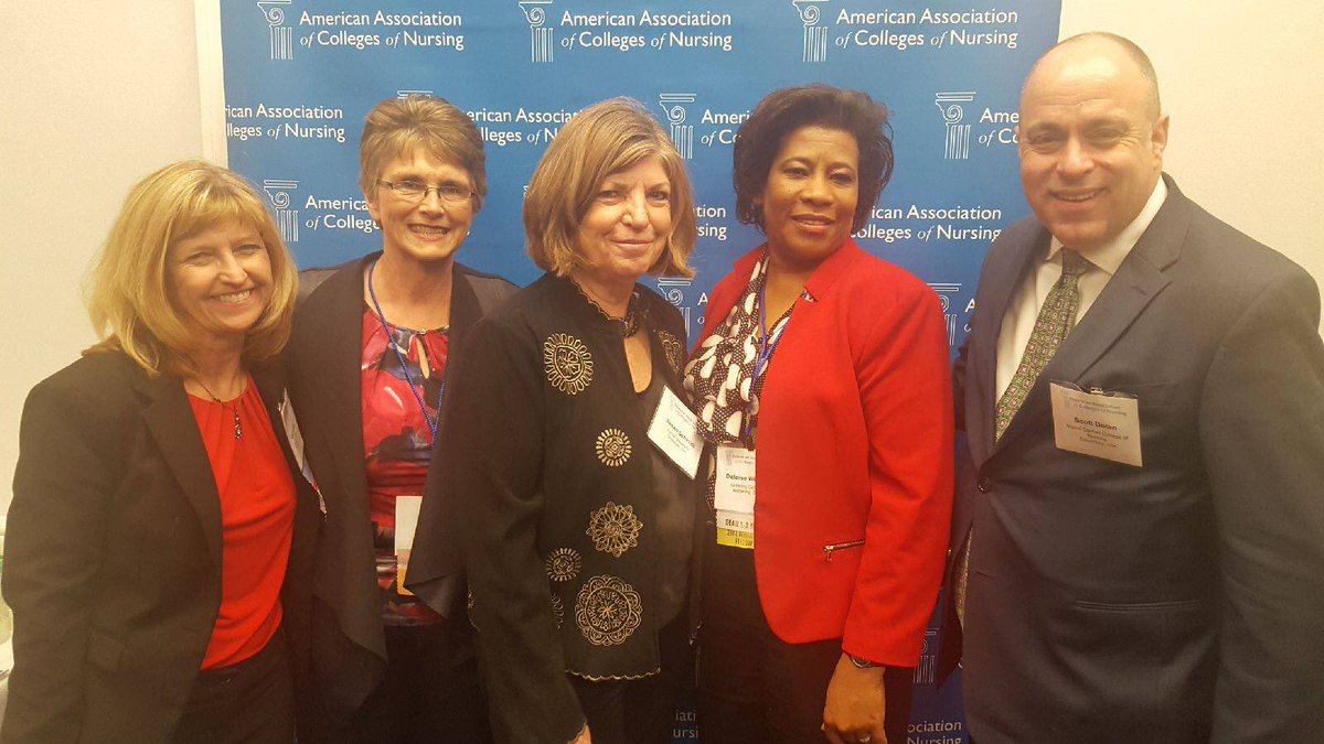 AUCONHS's tweet photo. Dean Grund with Ohio deans at AACN Advocacy day in DC @AACNAdvocacy https://t.co/aHLxySxqWu