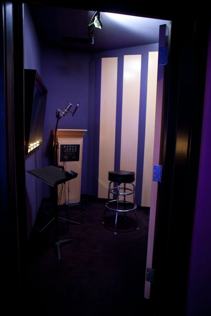 Clarkeylabel's tweet photo. #studio #record your album #clarkeyrecords #clarkeyrecordsinc https://t.co/IBf3zoN2B4