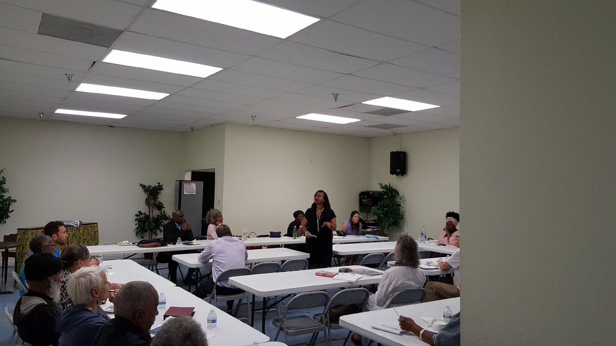 Justice_Beyond's tweet photo. Today we are learning about the “Beyond Incarceration Summit” as well as “WBOK’s fight against Entergy.” A special thanks to our speakers for coming to educate us today! https://t.co/wAAVfkOWHw