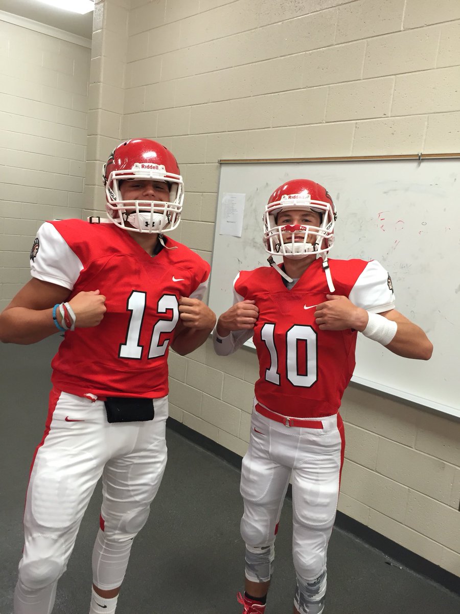 BryceNolan20's tweet photo. Happy Birthday @_tatepeters_  keep doing big things homie!!!👌🏼 https://t.co/FynExqQp9w
