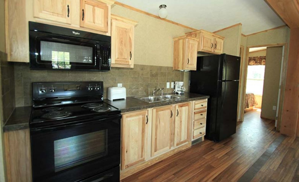 KingdomBound's tweet photo. **JUST RELEASED**
We just had 1 @DarienLake guest house become available for Kingdom Bound 2018! These house 8 and features 4 separate bedrooms, a full kitchen AND washer &amp; dryer along with AC, WIFI, and more! Contact AmberW@kingdombound.org to reserve this for your group! https://t.co/zfxuQPsRDd