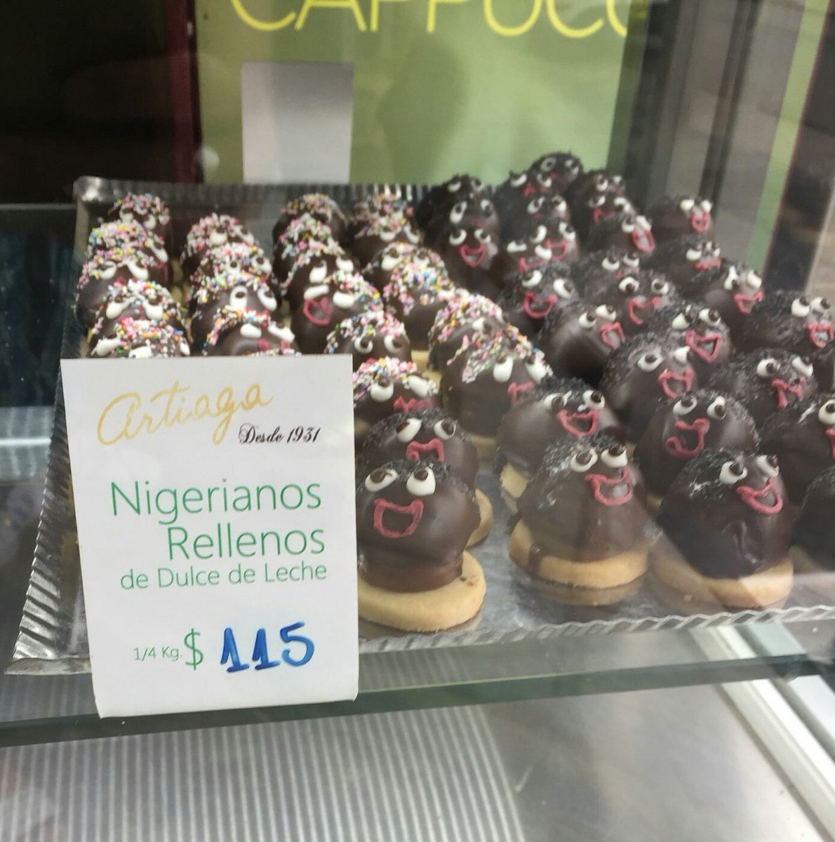 Pablomalo8's tweet photo. @diegodelacurva  @LaMesa995  @rafacotelo  Que opinan de esto humor negro o racismo ?? https://t.co/yTc3Dijzyx