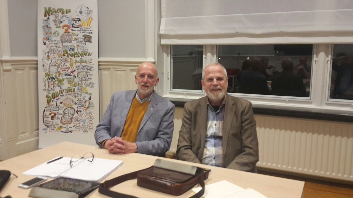 Vanavond hebben wij Ton Zuidema benoemd tot fractievoorzitter voor de komende vier jaar. Erik Henning is benoemd tot vice-fractievoorzitter. Heren, gefeliciteerd! Wij gaan de komende vier jaar gemotiveerd tegemoet. #Tielgroetbloeitenboeit