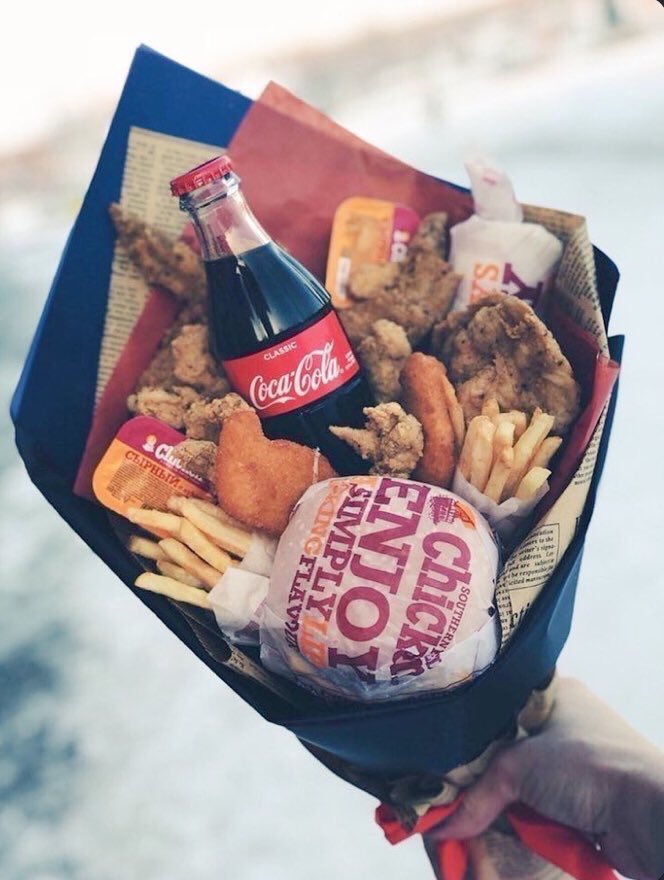 مفروض يعتمدون هالبوكيه بلا ورد بلا خرابيط