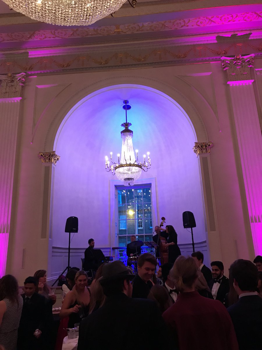 SexpressionEdin's tweet image. Having a swell old time at the activities awards! We’re up for society of the year! ✨