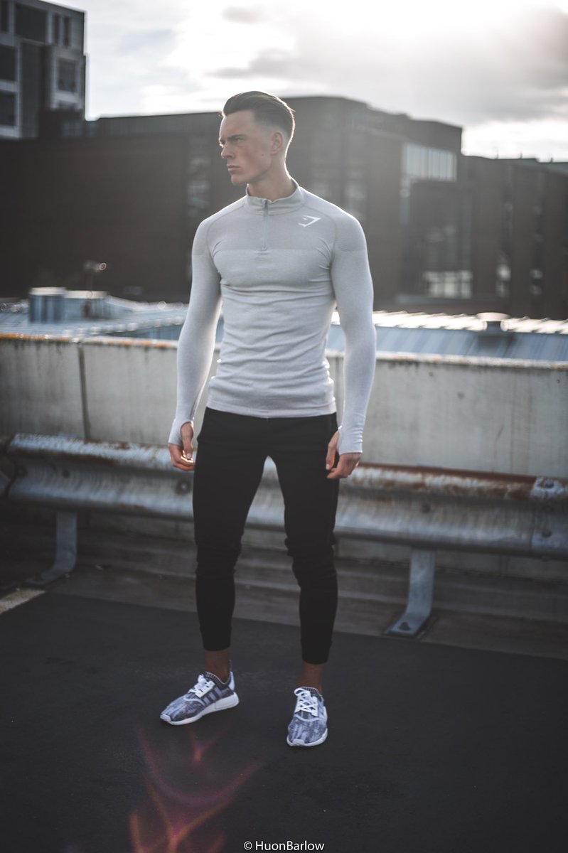 GeorgeJEFitt's tweet photo. Thought i’d post this photo just to let you know that I do wear clothes sometimes... gym clothes @gymshark #BeAVisonary #GameFace https://t.co/DnYyhatByf