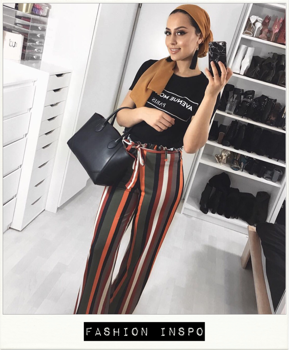 yosmo's tweet photo. Such an inspiring babe and with mad makeup skills 💕 Did you spot @yosmo in the background? #yosmo https://t.co/51ILjY3ksi https://t.co/gR0ISBcudN