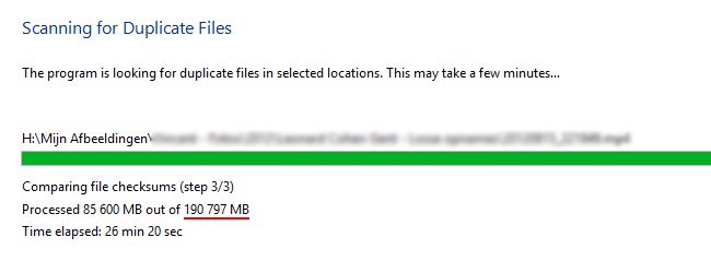 vinobe93's tweet photo. Comparing 190Gb of duplicate images? No problem for my I7 7700K. Comparing these checksums like a boss. #intel #7700K #pcmasterrace https://t.co/9tUomnOztR
