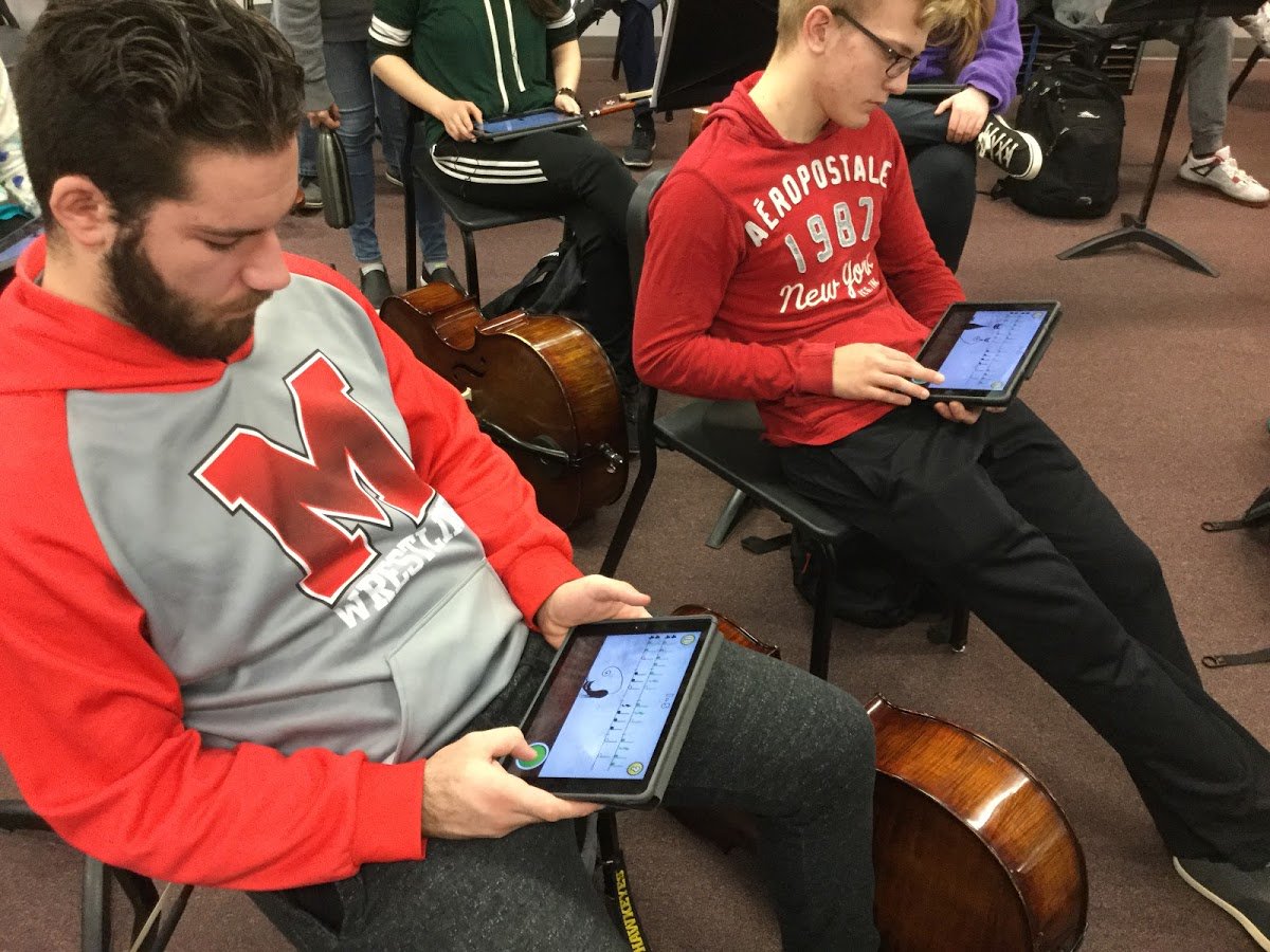 dave_getz's tweet photo. My students had a blast being introduced to the great app, "Rhythm Cat."  Each person was able to work through the levels at their own pace for 10 minutes.  The Lite version is free and offers 15 levels that progress in difficulty.  #musiced #rhythmgames #MusicEducation #musicfun https://t.co/Kh9N6BF6Ru