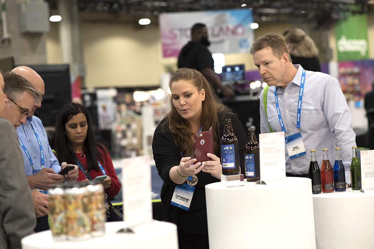 myDscoop's tweet photo. “Engaging packaging has the ability to increase consumer engagement, build brand loyalty and drive purchase intent. And it has never been more important than it is today.” –@vstrull Creative Director, Vicki Strull Design #DscoopUP https://t.co/9VxfPXPoCW