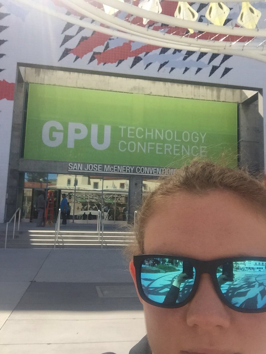 agy_nes's tweet image. Lets get this party started #GTC18 #GPUtech #nvidia