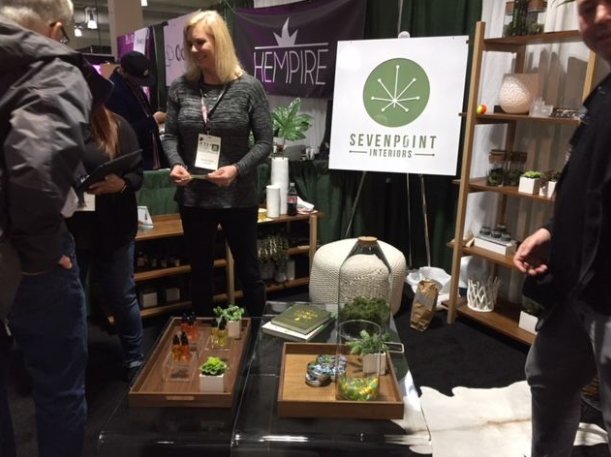 NE_CANN's tweet photo. [PHOTO GALLERY] courtesy @masslivenews 📸📸📸

From artists to architects, #marijuana entrepreneurs gather at New England Cannabis Convention #NECANN18 

https://t.co/NsjZRWqosU https://t.co/JruwLliCUL