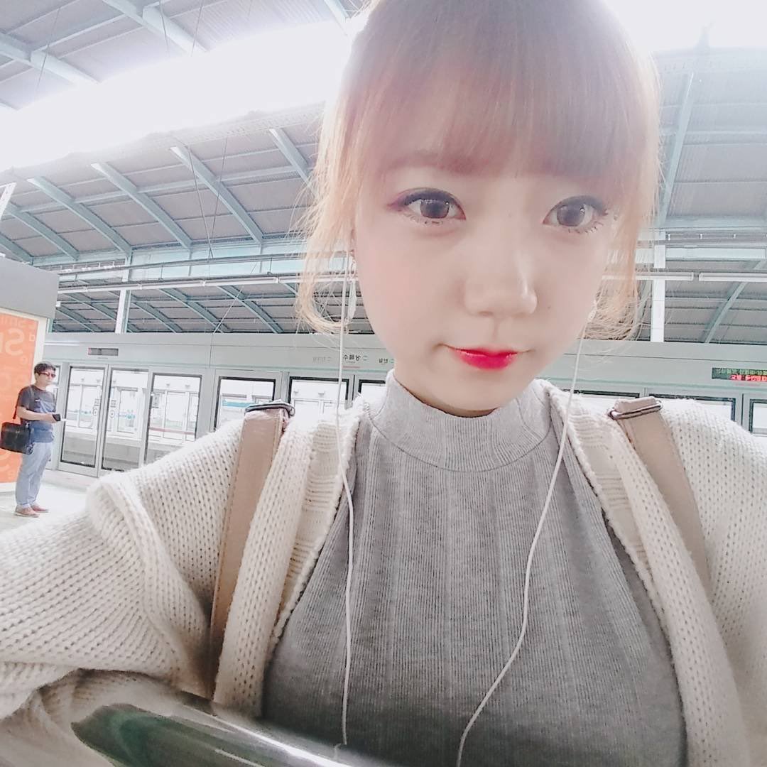 ATiny_WayZenNi_'s tweet photo. HAPPY BIRTHDAY SOME🎂🎈 Mar. 27, 2000 #Some #KimHyewon #baba #Byeolbit #Loha #Pureum #Sarang #Seungha #kpop #idol #pretty #singer https://t.co/GewKY0iHMu