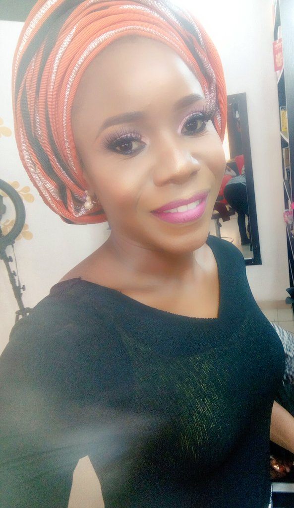 XclusiveElla's tweet photo. Hello hello 💋
#facemodel #studiosession #yay #yesyay #MondayMotivaton #GlowUp #musebyrequest #FinePeopleFromNigeria https://t.co/rmyiVPi4sH