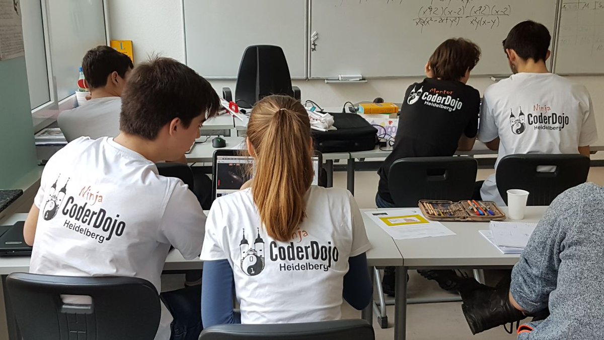 CoderDojoHD's tweet image. ... Es macht einfach SOOOOO viel Spaß!
Ninjas bei CoderDojo Heidelberg (Session 3)