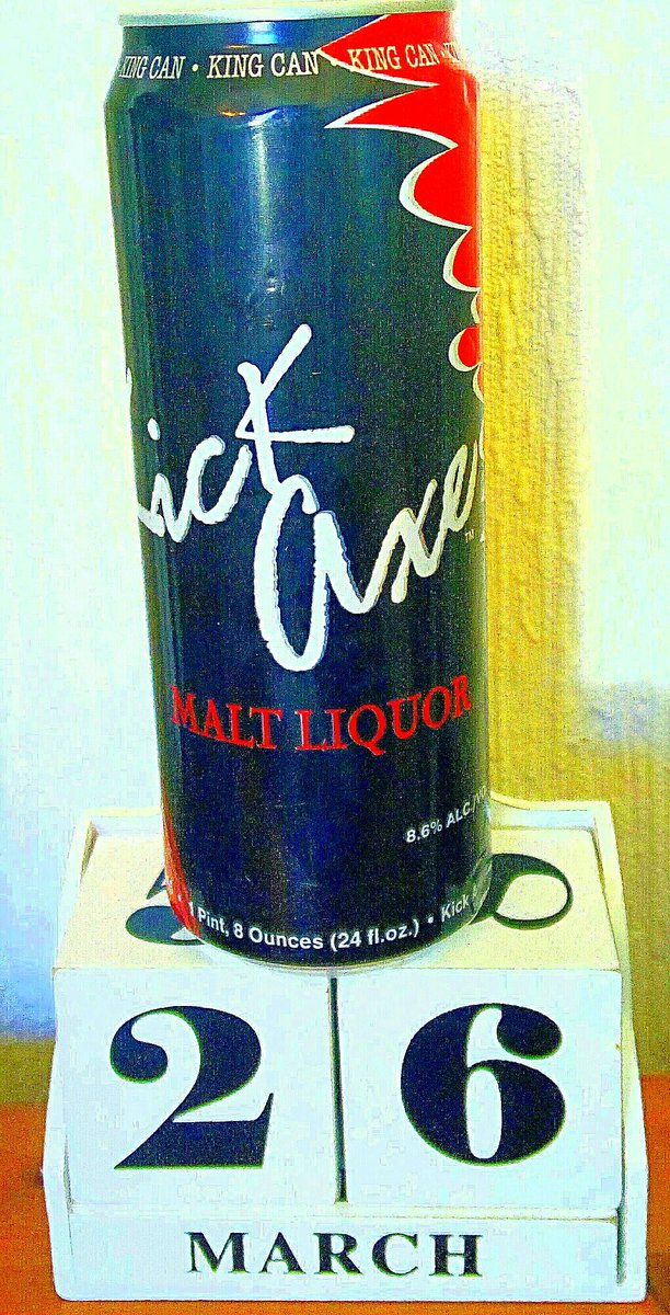 Huffy72's tweet photo. Drank this Kick Axe #MALTLIQUOR video coming #24oz #kickaxe #canikickityesyoucan #LabelOut https://t.co/iV4TYZscFa