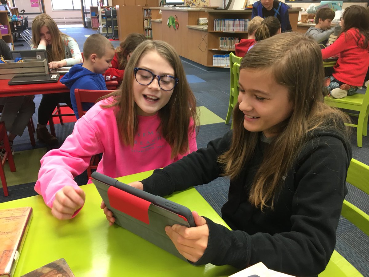 MrsPerkinsPVMS's tweet image. 5th graders are building and programming their own computer models over the next couple of weeks with the app Tynker! We had fun learning about this new app! @gotynker #PLTWlaunch #edtech #computerscience #edtech