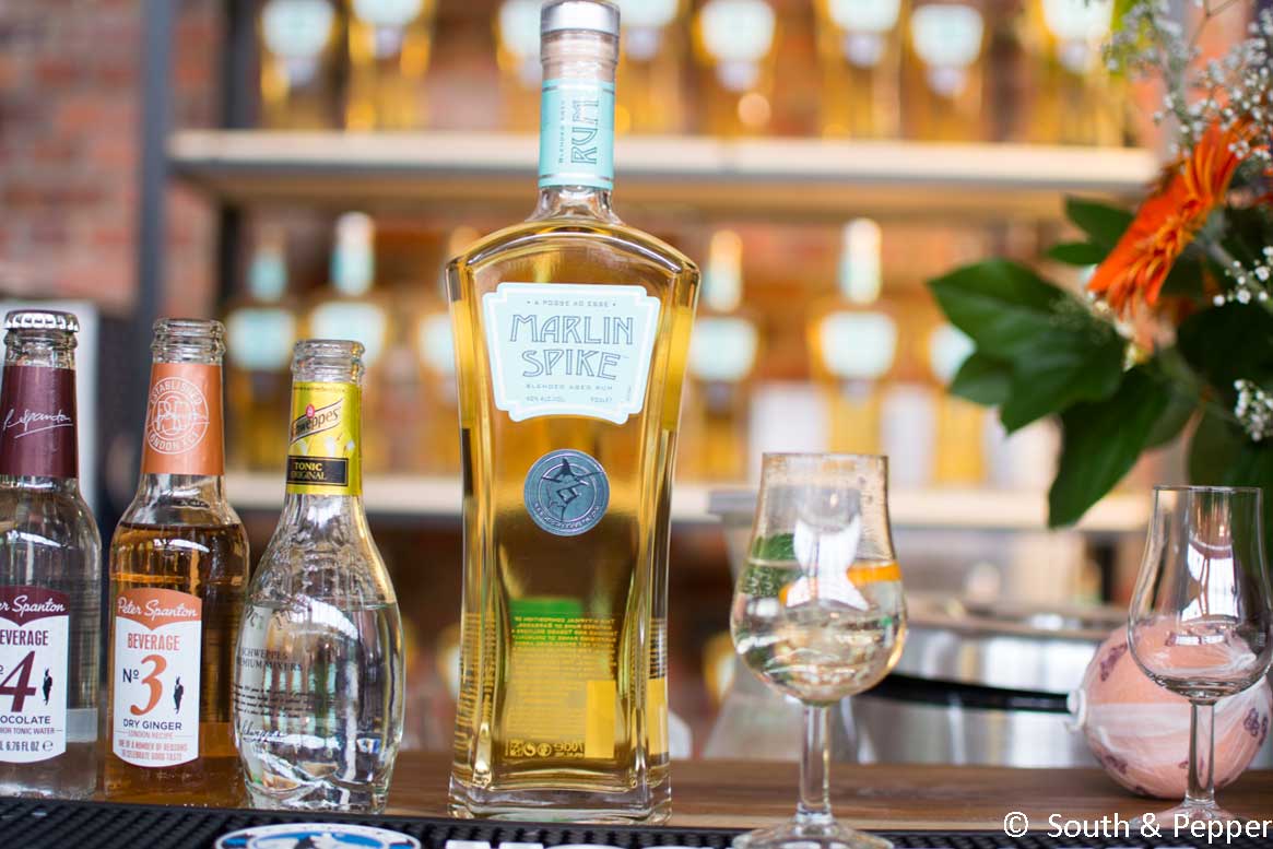 SouthandPepper's tweet photo. 12 drinks in de kijker gespot op trendsevent VENUEZ + tips waar je alles kunt kopen + wat je ermee kunt! 🥂🍷🥃🍸🍹🍾 https://t.co/nobbrLkH4n
#drinks #venuez #trends https://t.co/92XownCeOf