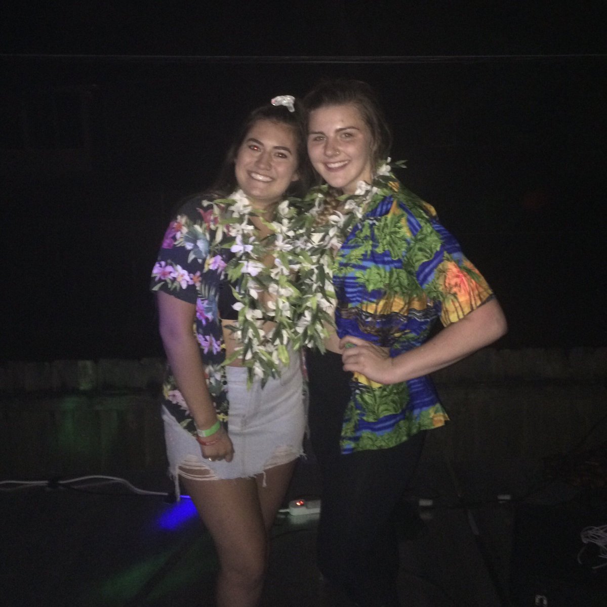 For the first time in history, Omega Phi has 2 sweethearts! Congrats to our newest Island trap queens Skyeler &amp; Veronica! 💜